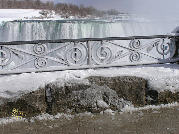 Niagara Falls, Ontario (1)